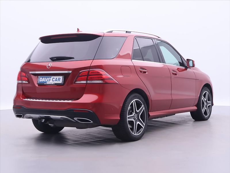 Mercedes-Benz GLE 3,0 350d 190kW 4M AMG CZ DPH - fotka 7 z 36