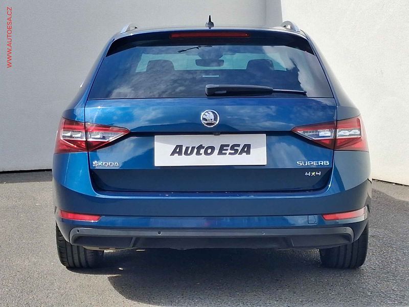 Škoda Superb (2019) 2.0TDi 4x4, ČR, L&K, DSG - fotka 5 z 24