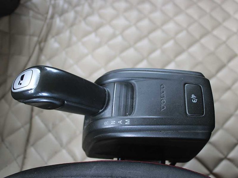 Volvo FH 420, LOWDECK, EURO 6, VEB+ - fotka 12 z 18