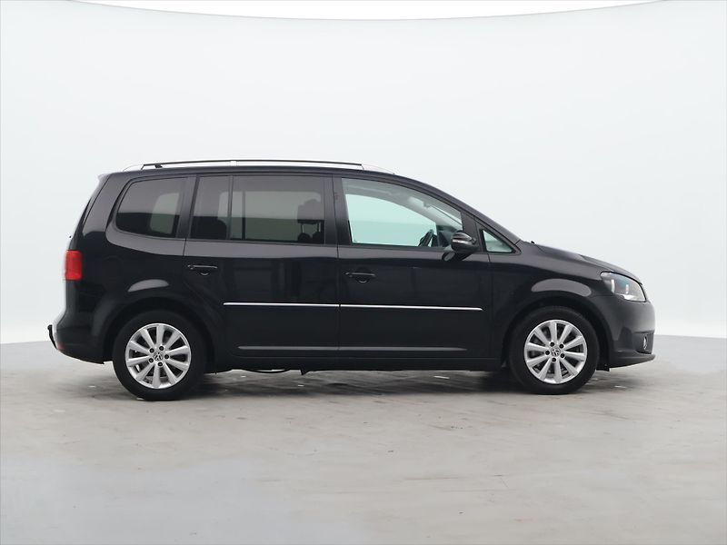 Volkswagen Touran 2,0 TDI 103kW Highline Tažné - fotka 8 z 27