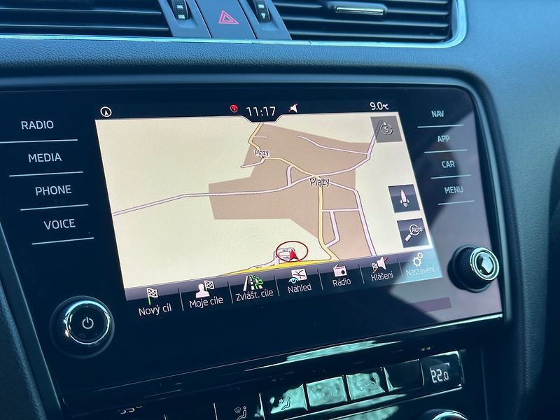 Škoda Octavia (2019) 1.6TDi NAVI,TAŽNÉ,FRONT ASSIST - fotka 14 z 17