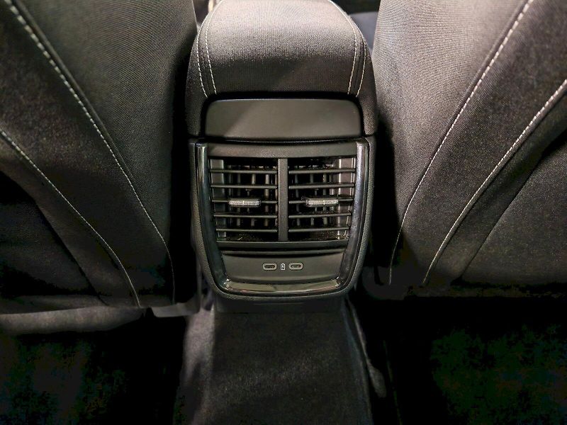 Škoda Scala (2025) 1.0 TSI 85 kW DSG Monte Carlo - fotka 25 z 29