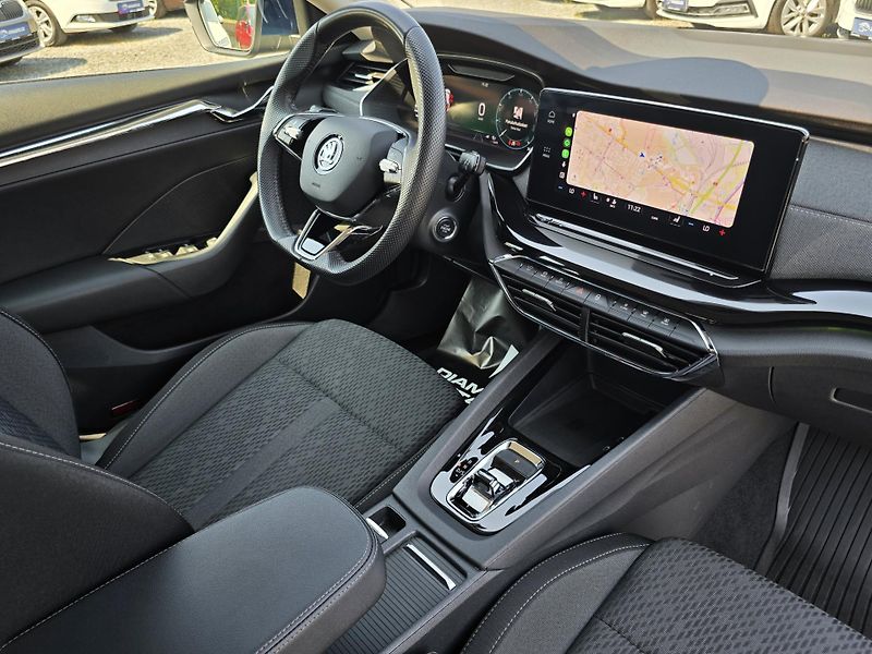 Škoda Octavia 2.0TDI DSG STYLE+ MATRIX ČR! - fotka 25 z 44