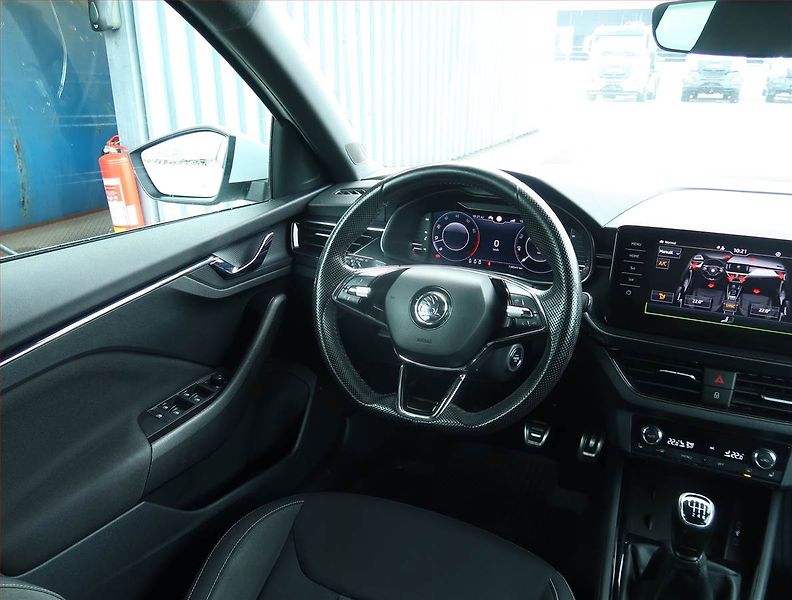 Škoda Scala (2021) Style Plus 1.5 TSI, Serv.kniha - fotka 7 z 22