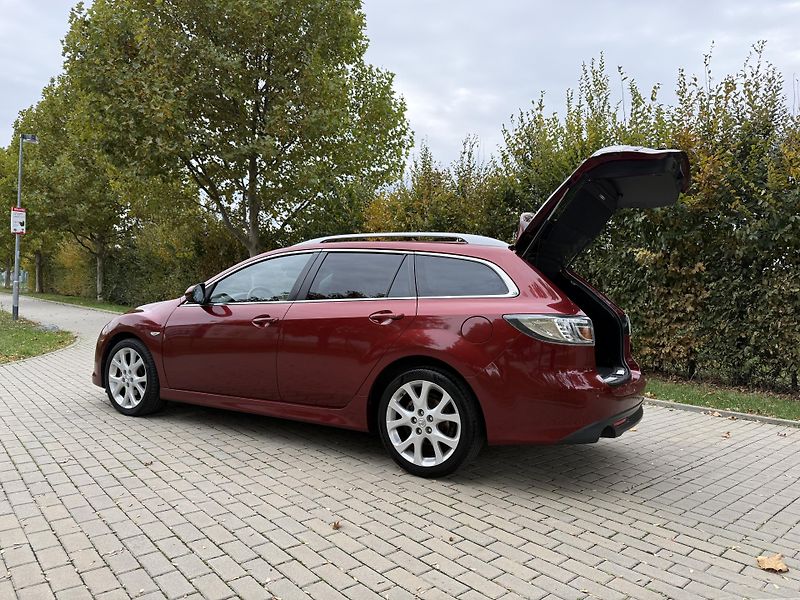Mazda 6 2.5 Dynamic - fotka 19 z 34