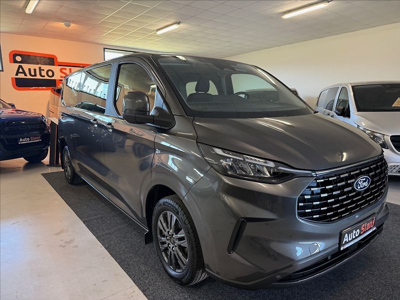 Ford Tourneo Custom 2,0 L2,Titanium,110kW,po servi - fotka 2 z 29