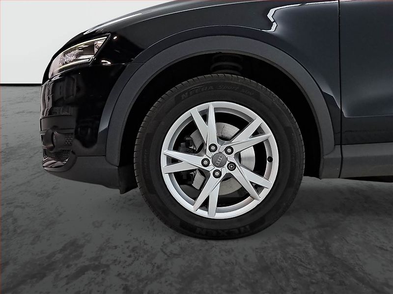 Audi Q3 (2014) 2.0 TFSI, 4X4, Automat - fotka 15 z 21