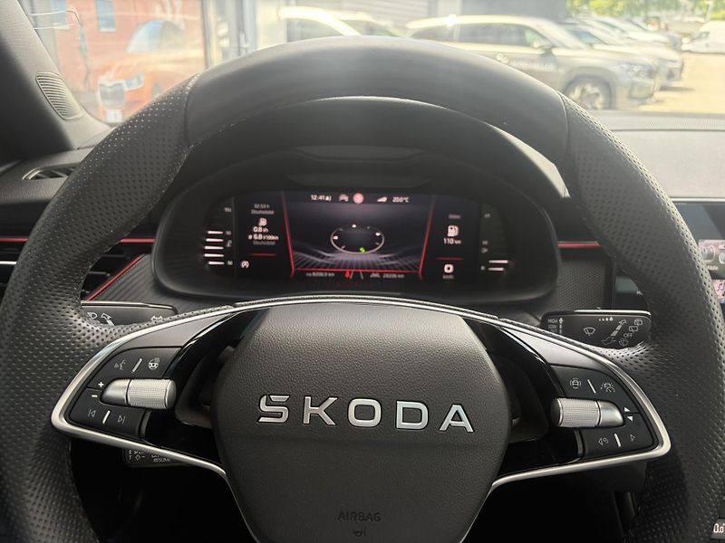 Škoda Kamiq 1.0TSi 85kW Monte Carlo - fotka 16 z 26
