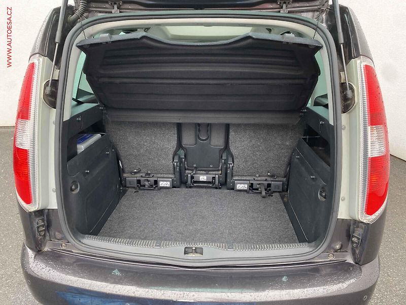 Škoda Roomster (2011) 1.2 TSi, Style Plus, panor, - fotka 7 z 17