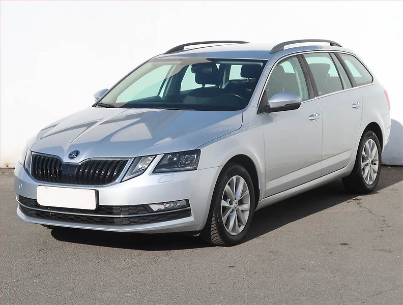 Škoda Octavia (2018) Style 2.0 TDI, Tempomat - fotka 2 z 21
