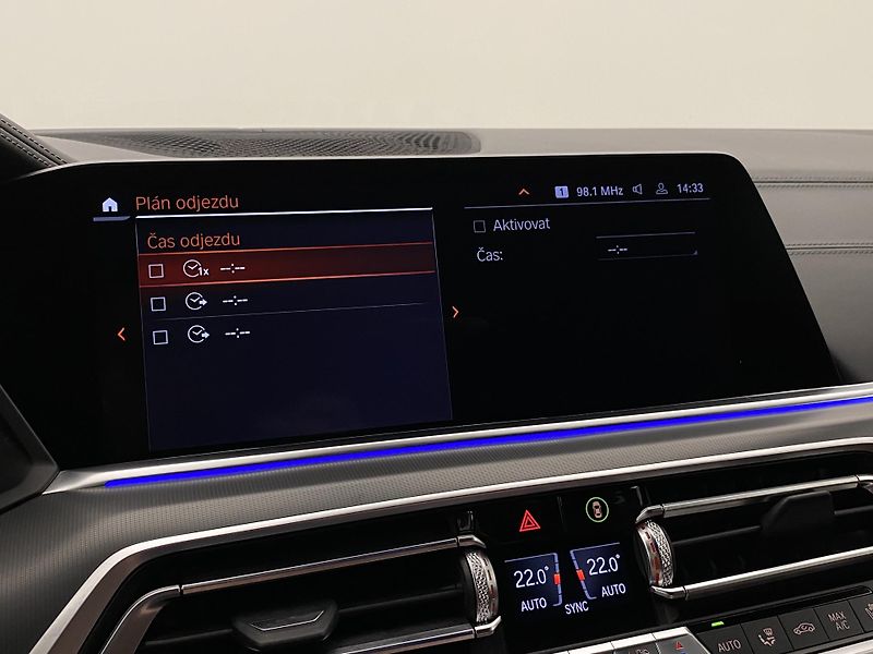 BMW X5 M50D xDrive CZ AUT REZERVACE - fotka 117 z 123