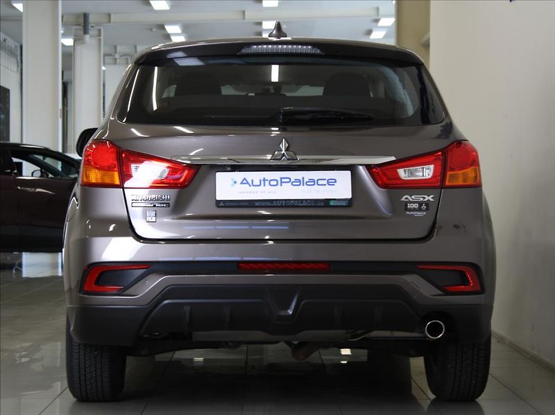 Mitsubishi ASX 1,6 i 86kW Invite+ 49tkm! ČR - fotka 4 z 21