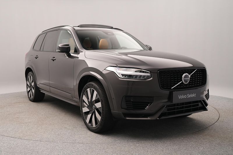 Volvo XC90 T8 AWD RECHARGE ULTIMATE 1.maj - fotka 13 z 57
