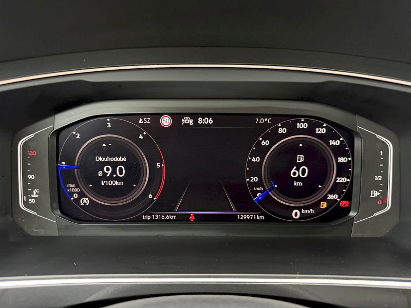 Volkswagen Tiguan (2022) 2.0 TDI 110kW Elegance - fotka 14 z 35