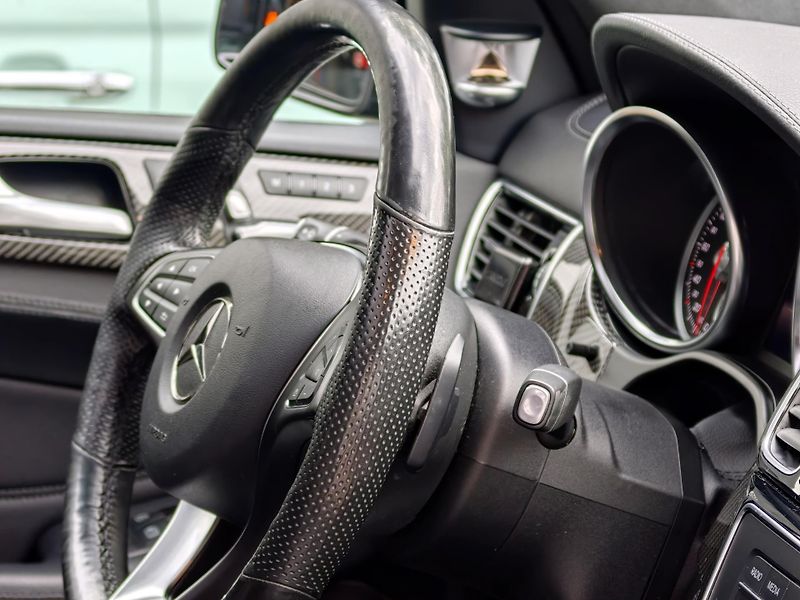 Mercedes-Benz GLE 350d 4M Plná výbava,2.maj - fotka 25 z 34
