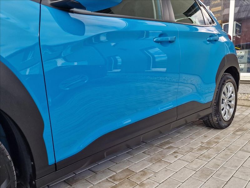 Hyundai Kona 1.0T-GDI 88kW Start,ČR,1.Maj. - fotka 39 z 47
