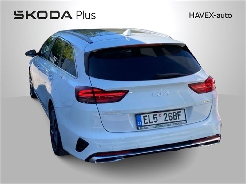 Kia Ceed SW (2023) Cee´d SW 1.6 PHEV AT Premium - fotka 2 z 4