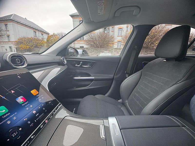 Mercedes-Benz Třídy C (2025) C 220 d 4MATIC - fotka 14 z 24