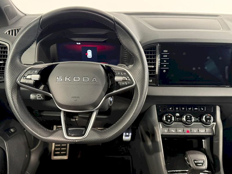 Škoda Karoq (2026) SPORTLINE 2.0TDI 110KW 4X4 DSG - fotka 19 z 42