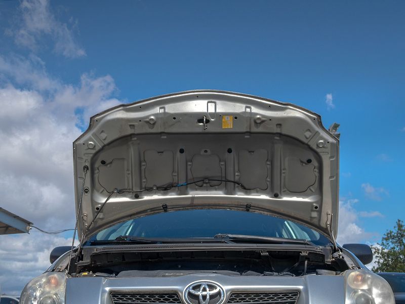 Toyota Auris (2007) ČR 1.4D 66KW – 2x KOLA - fotka 34 z 41