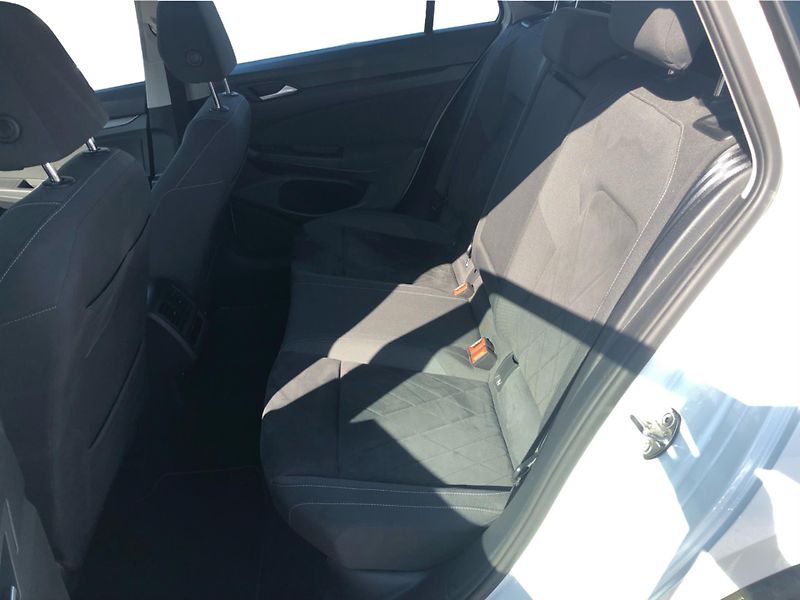 Volkswagen Golf Variant 1.5 TSi STYLE - fotka 12 z 29