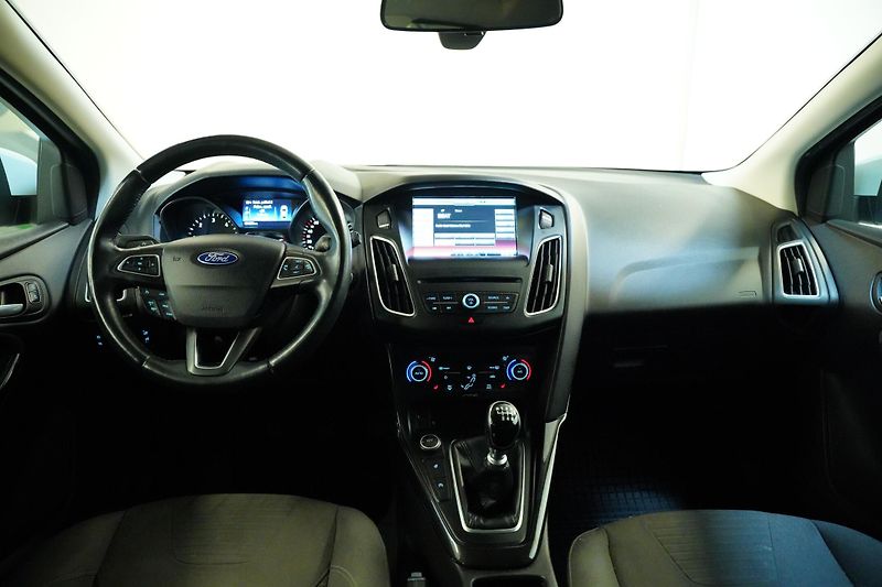 Ford Focus - fotka 5 z 26
