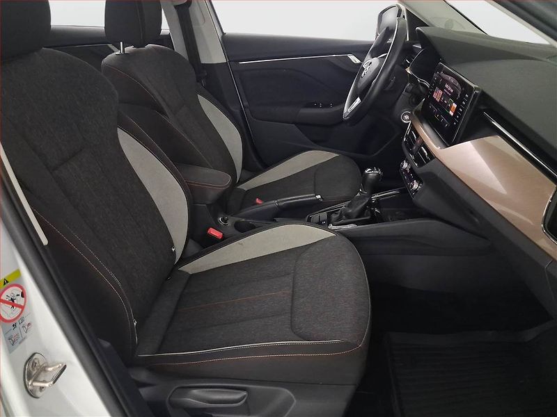 Škoda Kamiq (2020) Style Plus 1.6 TDI, Automat - fotka 9 z 17