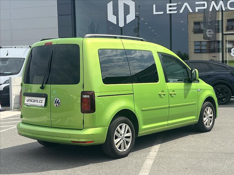 Volkswagen Caddy 2,0 TDI - fotka 5 z 22