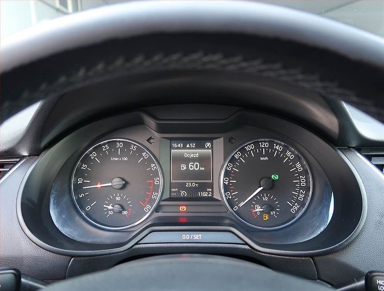 Škoda Octavia (2015) 2.0 TDI, 4X4, Automat, Kůže - fotka 11 z 26
