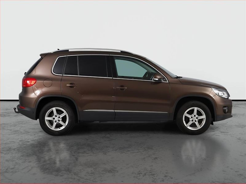 Volkswagen Tiguan (2012) Sport 2.0 TDI, 4X4, Automat - fotka 6 z 24