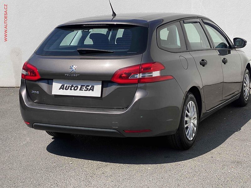 Peugeot 308 (2015) 1.2 PT, ČR, Access - fotka 4 z 17