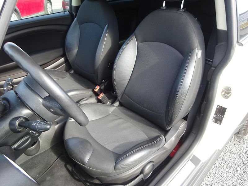 Mini One 1.6 72kW SERVIS POLOKŮŽE - fotka 5 z 26
