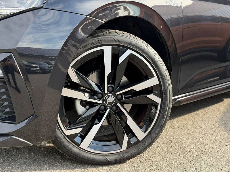Škoda Scala Monte Carlo 1,0 TSI 85 kW 6° M - fotka 39 z 41