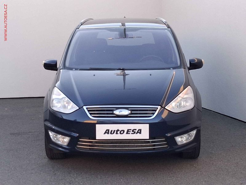 Ford Galaxy (2011) 2.2 TDCi, Titanium, TZ - fotka 2 z 17