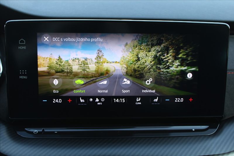 Škoda Octavia 2,0 TDI  RS,AUTOMAT,4x4,120LET - fotka 17 z 46