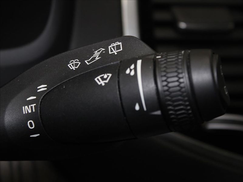 Volvo XC90 2,0 T8 Ultimate Bright B&W Vzd - fotka 20 z 25