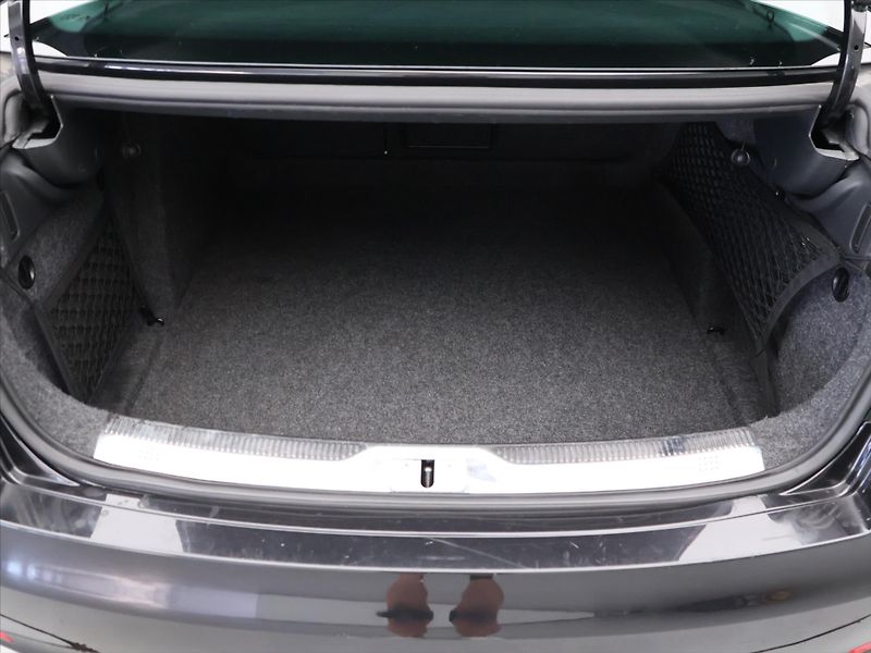Škoda Superb 1,4 TSI 92kW Ambition CZ DPH - fotka 10 z 32