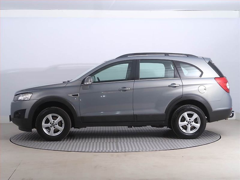 Chevrolet Captiva (2013) 2.4 i, 7 míst, Tempomat - fotka 3 z 19