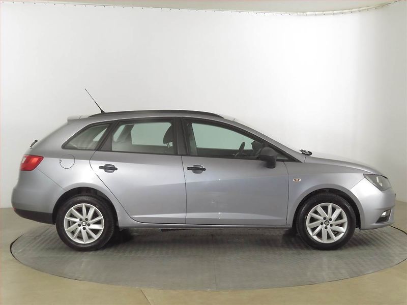 Seat Ibiza (2016) 1.2 TSI, Serv.kniha - fotka 6 z 16