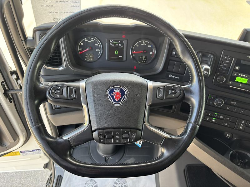 Scania R450 4x2 EURO 6 low deck - fotka 13 z 20