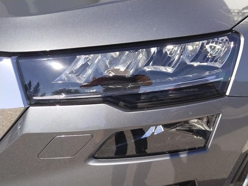 Škoda Karoq 1,5 TSI - fotka 24 z 29