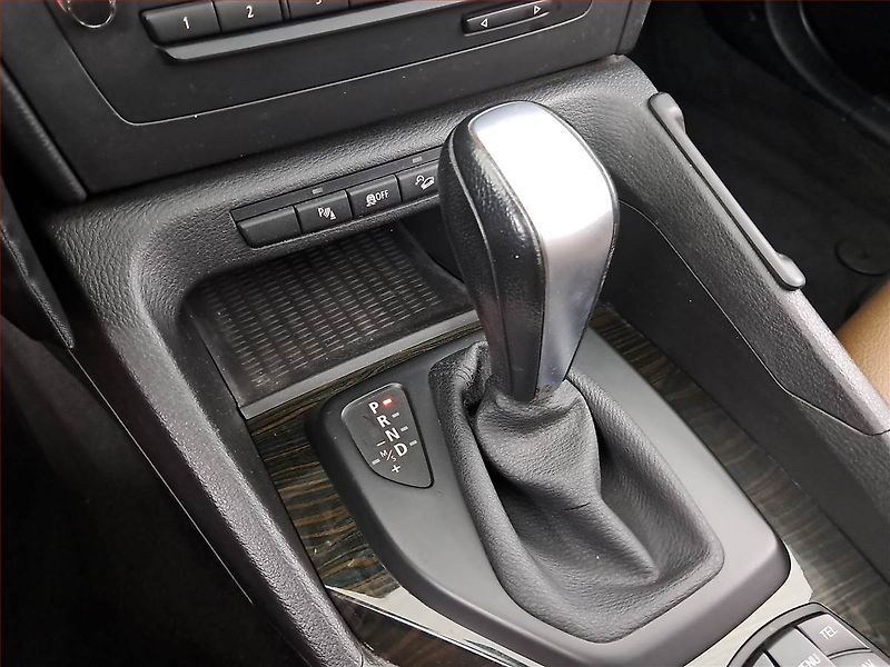BMW X1 (2012) xDrive23d, 4X4, Automat, Navi - fotka 14 z 20