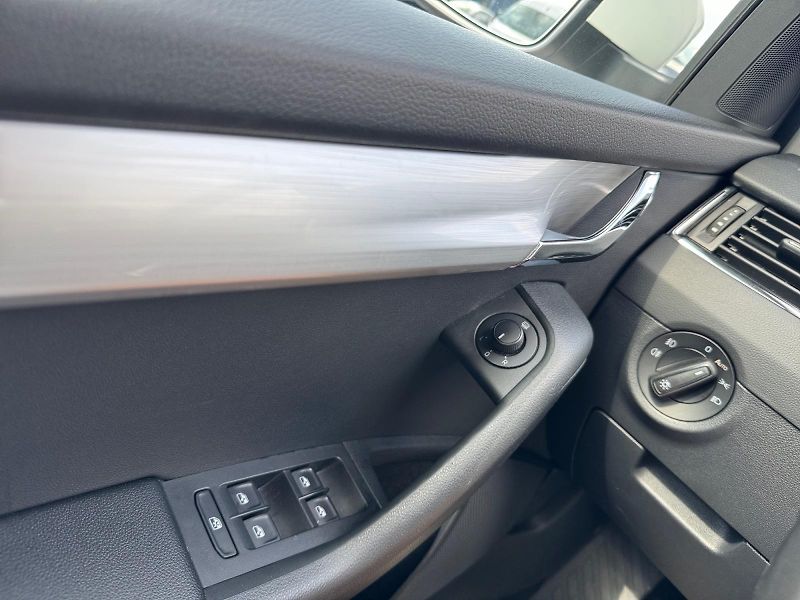 Škoda Octavia (2020) AMBITION 1.6TDI 85kW CZ DPH - fotka 11 z 11