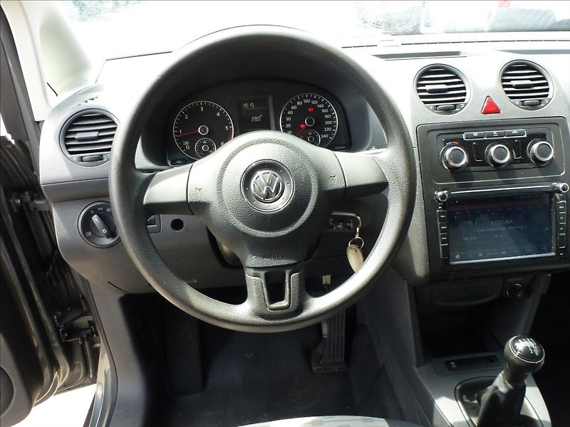 Volkswagen Caddy 1,6 TDI  Econo - fotka 20 z 51