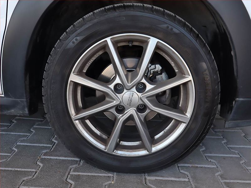 Citroën C3 (2023) 1.2 PureTech, Automat - fotka 15 z 18
