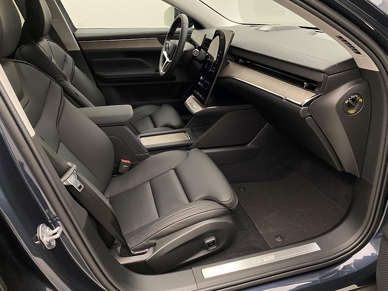 Volvo ES90 (2026) PURE ELECTRIC EXT.SINGLE ULTRA - fotka 24 z 75