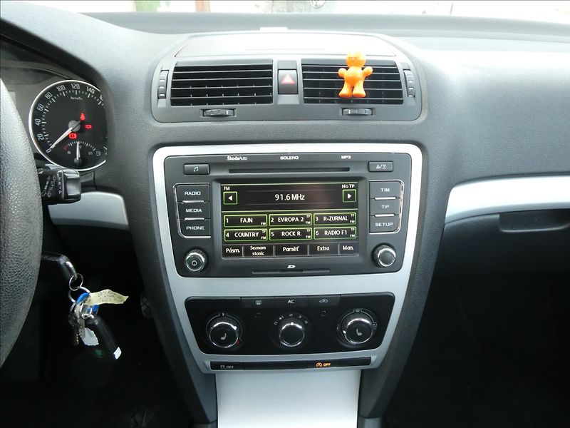 Škoda Octavia 1,6 TDI Greenline, po servise - fotka 28 z 50