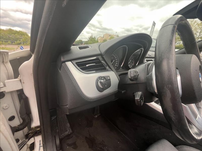 BMW Z4 sDrive 20i Automat,2 sady kol - fotka 14 z 27