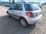 Suzuki SX4 4X4,KRÁSNÝ,105KM,1MAJ92,VÝBAVA - náhled 4