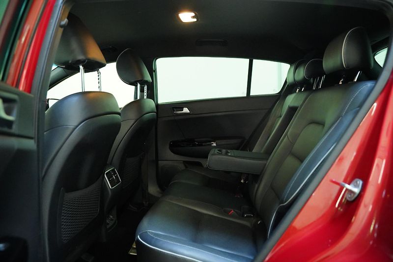 Kia Sportage - fotka 27 z 29